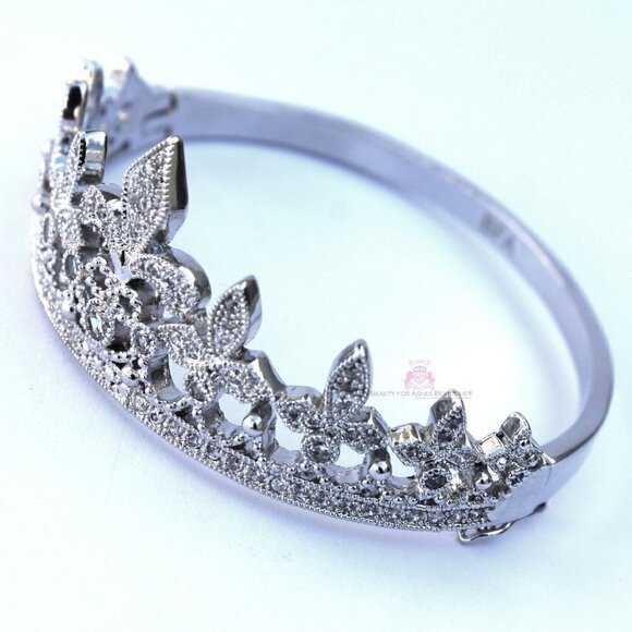 Clear Pave Cubic Zirconia Fleur-de-Lis Princess Crown Hinged Cuff Bracelet 7.5" - Picture 5 of 12